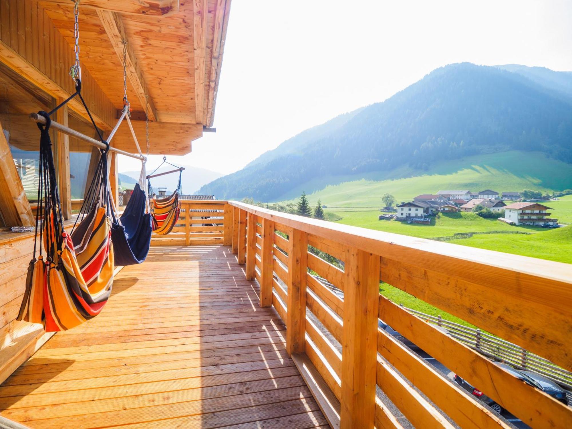 Almi'S Berghotel Obernberg am Brenner Екстериор снимка